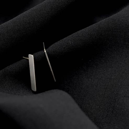 Uno Ear Studs