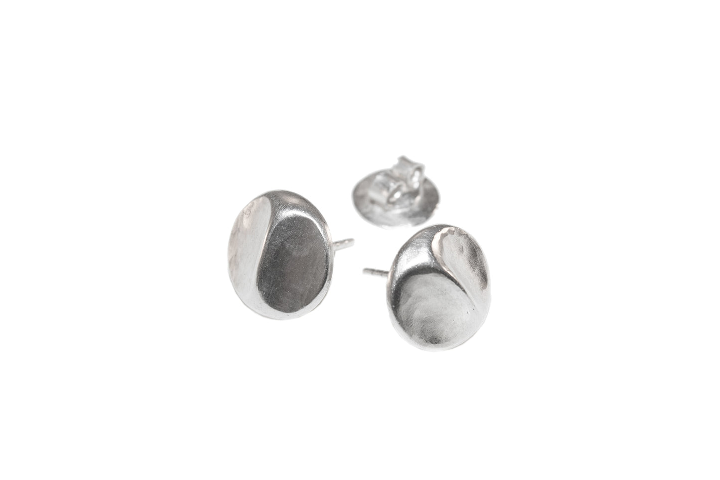 A071.8 Forged Round Small Earrings