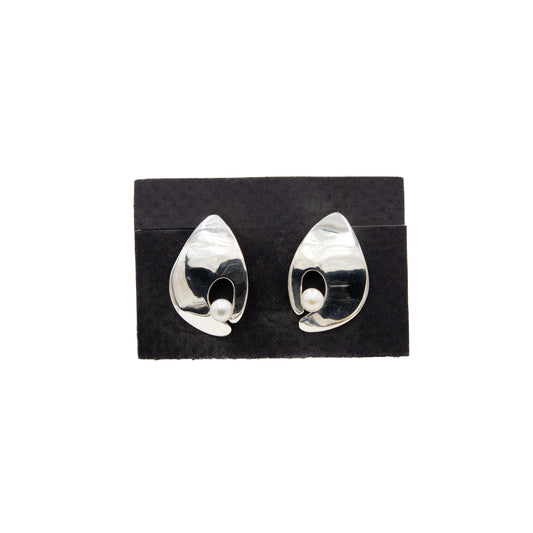 Sterling Silver & Pearl Earrings